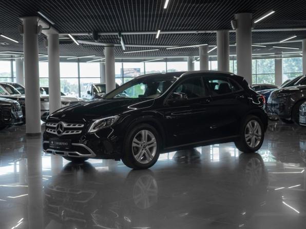 Mercedes-Benz GLA I (X156) Рестайлинг с пробегом 2018 года, цена 2 670 000 рублей, 67656 км, внедорожник, Автокод Объявления