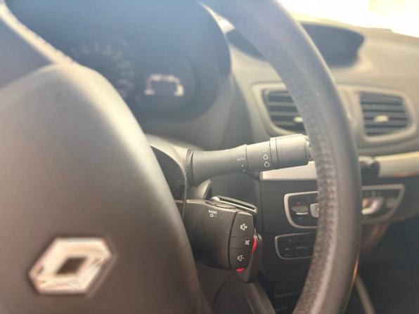 Renault Fluence I с пробегом 2013 года, цена 731 700 рублей, 132100 км, седан, Автокод Объявления