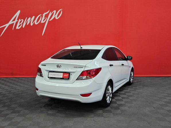 Hyundai Solaris I с пробегом 2013 года, цена 799 000 рублей, 74083 км, седан, Автокод Объявления