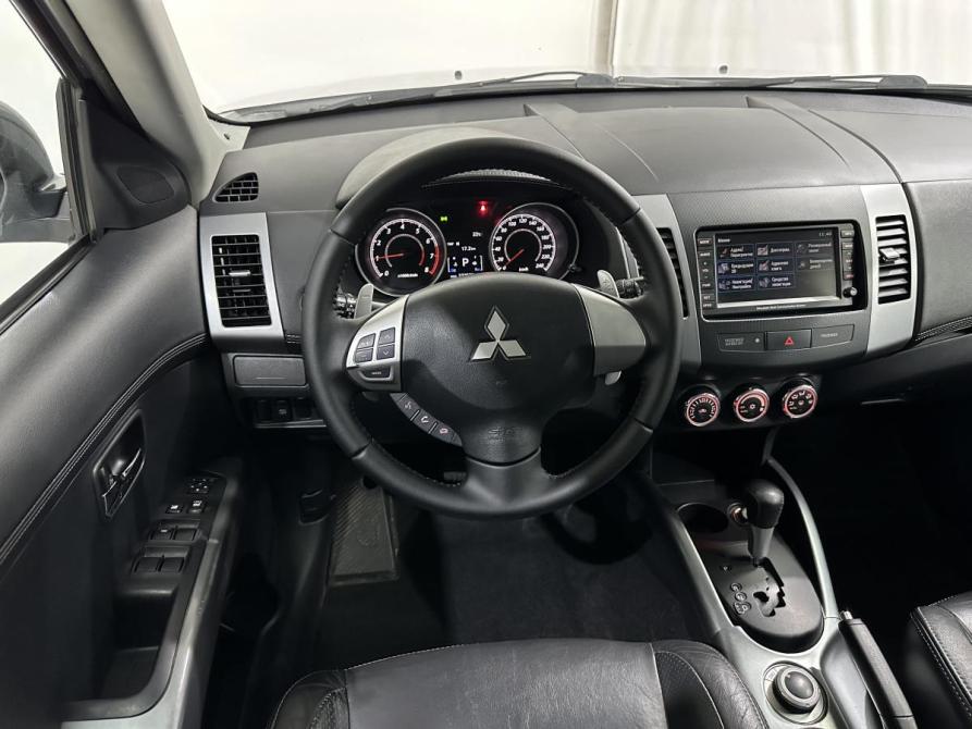 Mitsubishi Outlander II Рестайлинг Курск  - изображение 23