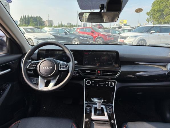 Kia Seltos I Рестайлинг с пробегом 2024 года, цена 2 430 000 рублей, 27105 км, внедорожник, Автокод Объявления