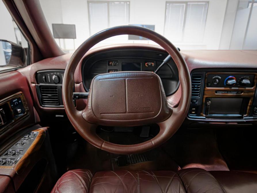 Chevrolet Caprice IV Москва  - изображение 9