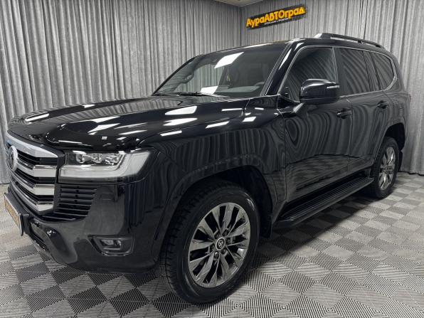Toyota Land Cruiser 300 Series с пробегом 2022 года, цена 10 370 000 рублей, 64826 км, внедорожник, Автокод Объявления