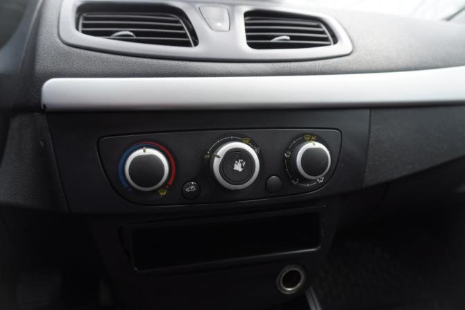 Renault Fluence I с пробегом 2012 года, цена 549 000 рублей, 190000 км, седан, Автокод Объявления