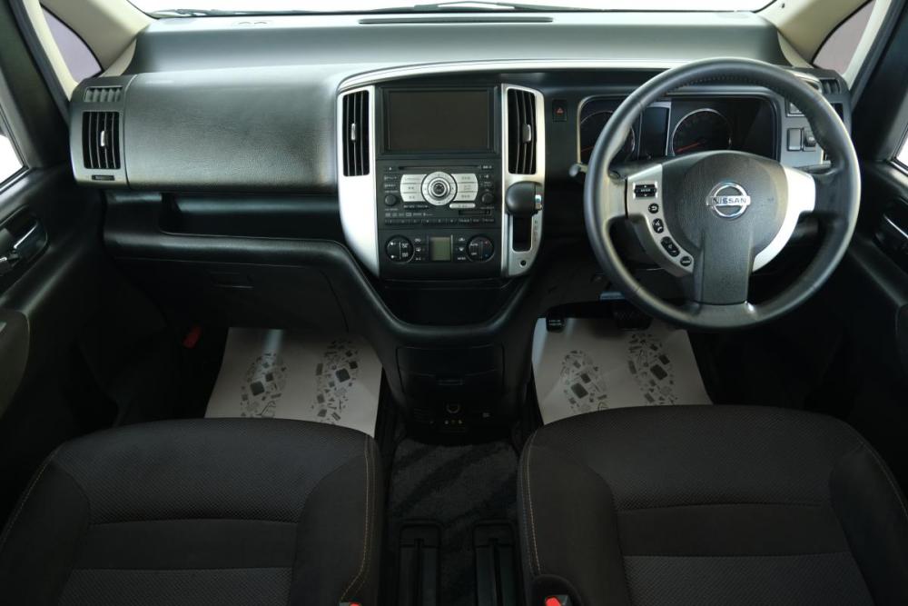 Nissan Serena III (C25) Омск  - изображение 12
