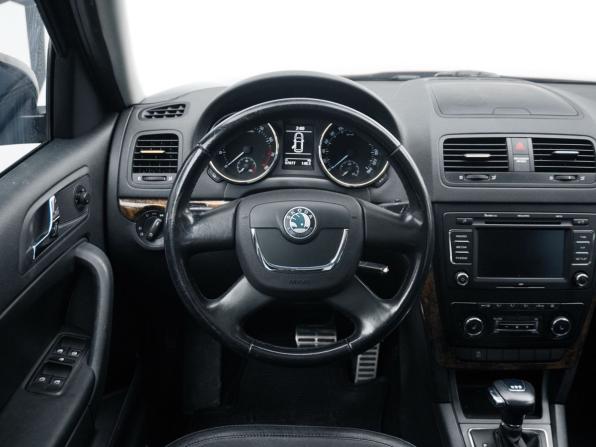 Skoda Yeti I с пробегом 2012 года, цена 850 000 рублей, 97000 км, внедорожник, Автокод Объявления