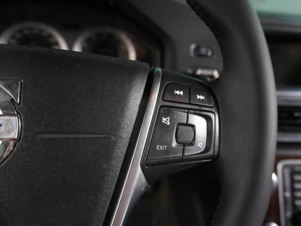 Volvo S60 II с пробегом 2010 года, цена 949 000 рублей, 242613 км, седан, Автокод Объявления