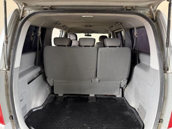 Hyundai H-1 II с пробегом 2011 года, цена 950 000 рублей, 220905 км, минивэн, Автокод Объявления