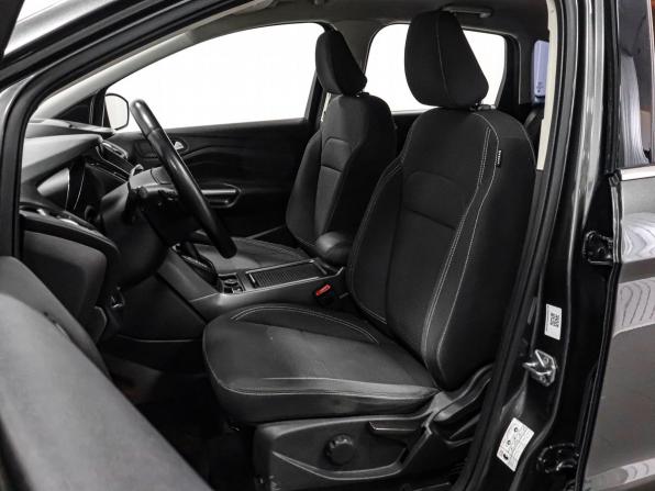 Ford Kuga II Рестайлинг с пробегом 2017 года, цена 1 560 000 рублей, 109592 км, внедорожник, Автокод Объявления