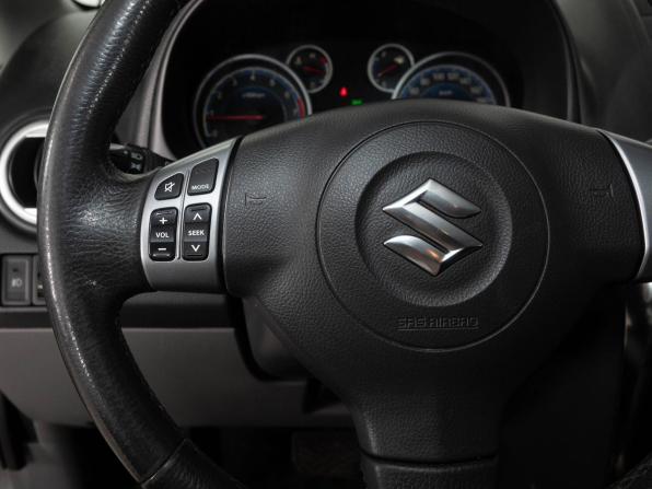 Suzuki SX4 I (Classic) Рестайлинг с пробегом 2011 года, цена 999 000 рублей, 238819 км, хэтчбек, Автокод Объявления