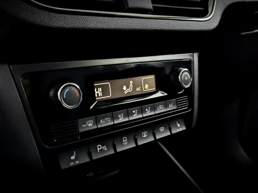 Volkswagen Polo VI Москва  - изображение 25