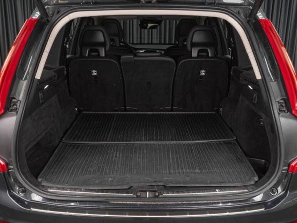 Volvo XC90 II Рестайлинг 1 с пробегом 2021 года, цена 4 949 000 рублей, 133416 км, внедорожник, Автокод Объявления