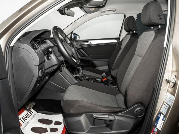Volkswagen Tiguan II Рестайлинг с пробегом 2021 года, цена 2 849 500 рублей, 46348 км, внедорожник, Автокод Объявления