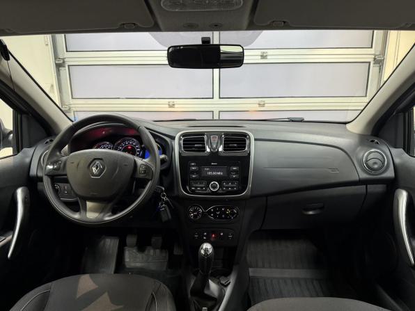 Renault Sandero II с пробегом 2017 года, цена 1 195 000 рублей, 65117 км, хэтчбек, Автокод Объявления