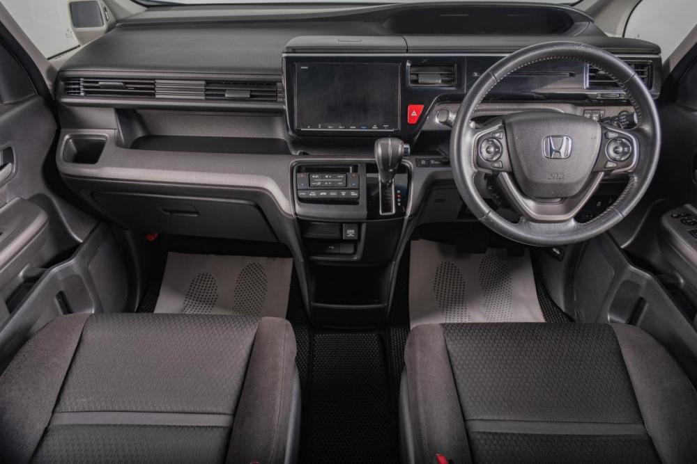 Honda Stepwgn V Рестайлинг Томск  - изображение 11