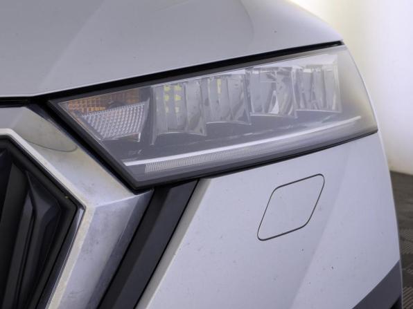 Skoda Octavia IV (A8) с пробегом 2021 года, цена 2 120 000 рублей, 145049 км, лифтбек, Автокод Объявления
