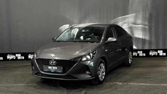 Hyundai Solaris II Рестайлинг с пробегом 2021 года, цена 1 600 000 рублей, 79667 км, седан, Автокод Объявления