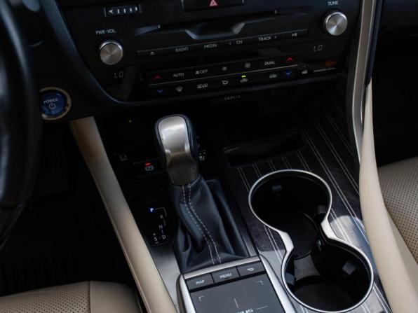 Lexus RX IV Рестайлинг с пробегом 2021 года, цена 6 500 000 рублей, 71954 км, внедорожник, Автокод Объявления