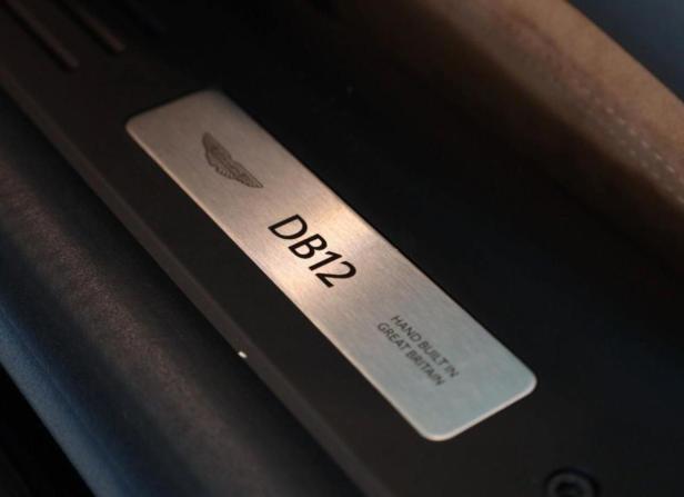 Новый Aston Martin DB12 2025 года, цена 37 034 100 рублей, купе, Автокод Объявления