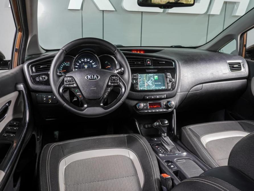 Kia Ceed II Рестайлинг Воронеж  - изображение 6