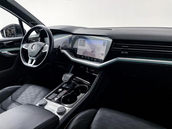 Volkswagen Touareg III с пробегом 2019 года, цена 5 550 000 рублей, 107633 км, внедорожник, Автокод Объявления