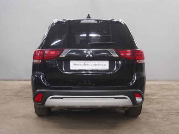 Mitsubishi Outlander III Рестайлинг 3 с пробегом 2019 года, цена 2 113 000 рублей, 210814 км, внедорожник, Автокод Объявления