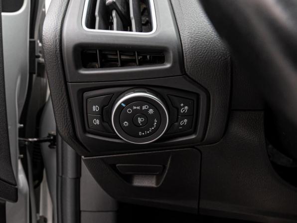 Ford Focus III Рестайлинг с пробегом 2015 года, цена 1 198 000 рублей, 234025 км, универсал, Автокод Объявления