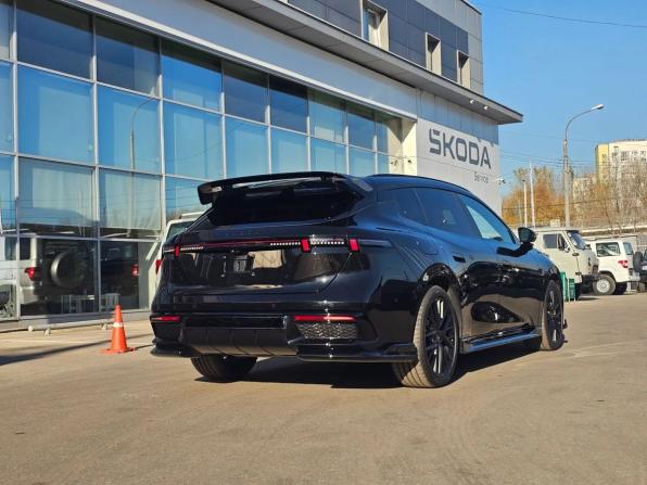Lynk &amp; Co 07 I Рестайлинг с пробегом 2026 года, цена 5 599 000 рублей, 40 км, универсал, Автокод Объявления
