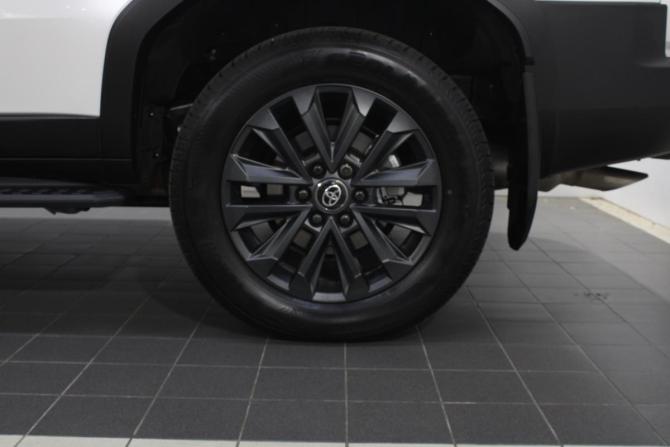 Toyota Land Cruiser Prado 250 Series с пробегом 2024 года, цена 13 600 000 рублей, 5940 км, внедорожник, Автокод Объявления