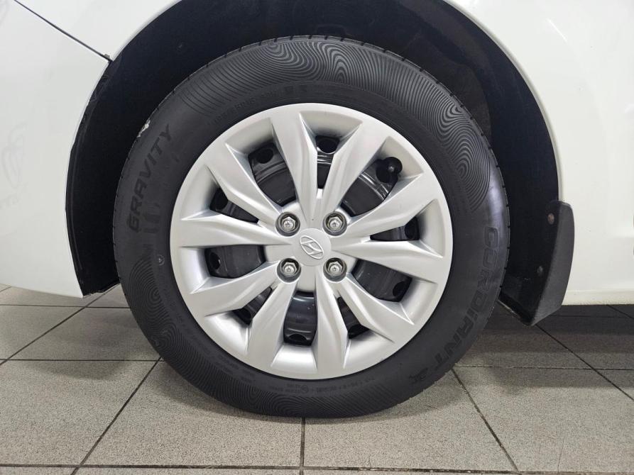 Hyundai Solaris II Тольятти  - изображение 18