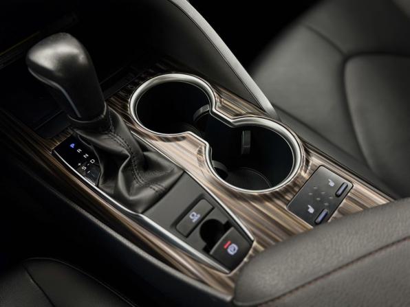 Toyota Camry VIII (XV70) с пробегом 2019 года, цена 3 220 000 рублей, 44500 км, седан, Автокод Объявления