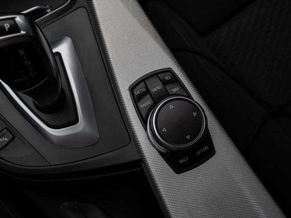 BMW 3 серии VI (F3x) Рестайлинг с пробегом 2016 года, цена 2 359 000 рублей, 185681 км, седан, Автокод Объявления