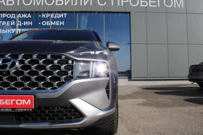Hyundai Santa Fe IV Рестайлинг с пробегом 2022 года, цена 3 649 000 рублей, 106056 км, внедорожник, Автокод Объявления