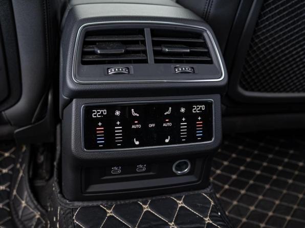 Audi A6 V (C8) с пробегом 2021 года, цена 4 205 000 рублей, 81011 км, седан, Автокод Объявления