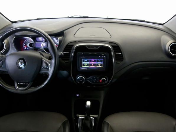 Renault Kaptur I с пробегом 2017 года, цена 1 200 000 рублей, 127000 км, внедорожник, Автокод Объявления