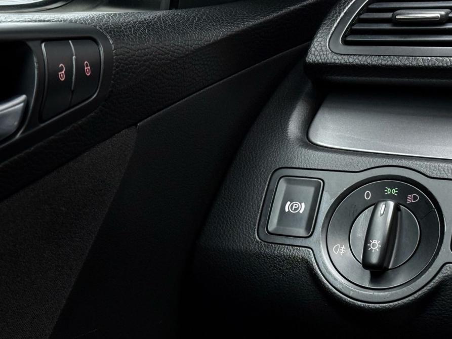 Volkswagen Passat B6 Ижевск  - изображение 20