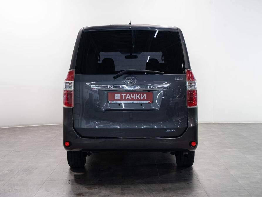 Toyota Noah II (R70) Чита  - изображение 4