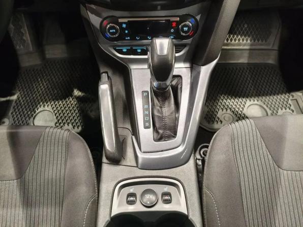 Ford Focus III с пробегом 2012 года, цена 669 000 рублей, 125500 км, хэтчбек, Автокод Объявления