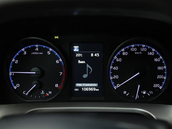 Toyota RAV4 IV (XA40) Рестайлинг с пробегом 2016 года, цена 2 300 000 рублей, 106969 км, внедорожник, Автокод Объявления