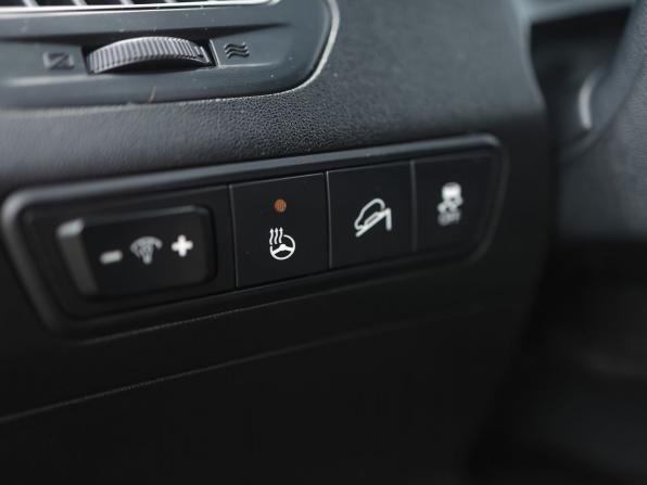 Hyundai ix35 I Рестайлинг с пробегом 2013 года, цена 1 599 000 рублей, 147579 км, внедорожник, Автокод Объявления