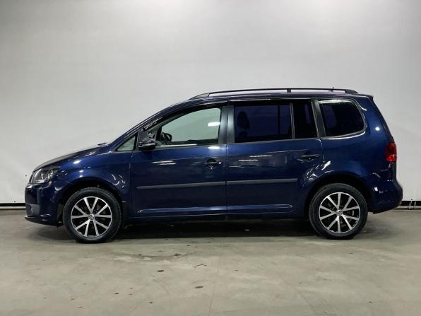Volkswagen Touran I Рестайлинг 2 с пробегом 2011 года, цена 785 000 рублей, 258048 км, компактвэн, Автокод Объявления