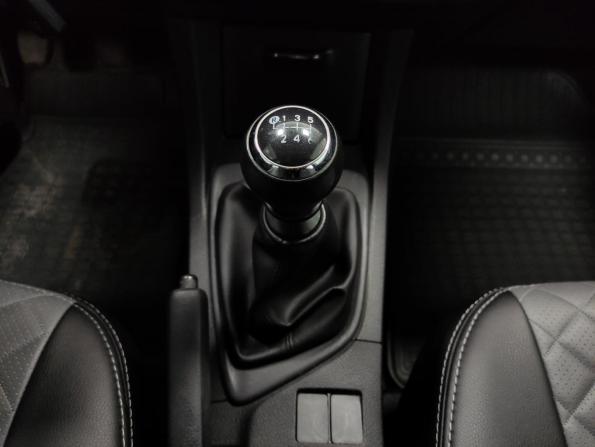 Toyota Corolla XI (E160 E170 E180) с пробегом 2014 года, цена 1 247 000 рублей, 113658 км, седан, Автокод Объявления