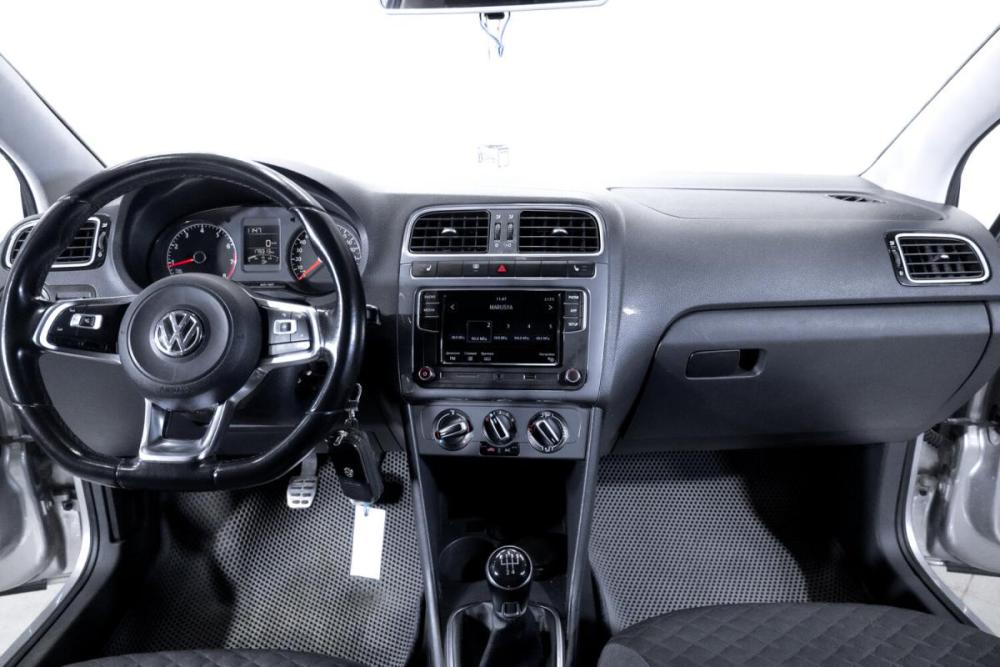 Volkswagen Polo V Рестайлинг Тюмень  - изображение 15