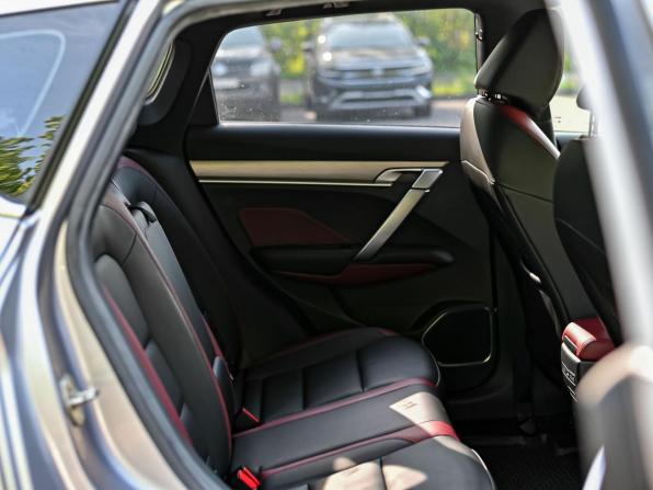 Geely Coolray I с пробегом 2020 года, цена 1 650 000 рублей, 65203 км, внедорожник, Автокод Объявления
