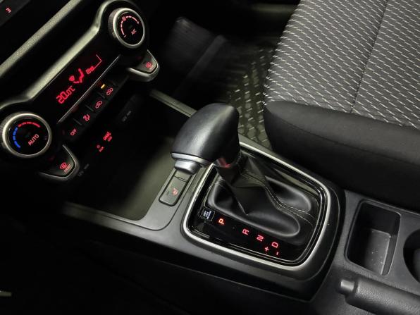 Kia Rio IV Рестайлинг с пробегом 2020 года, цена 1 633 000 рублей, 96000 км, хэтчбек, Автокод Объявления