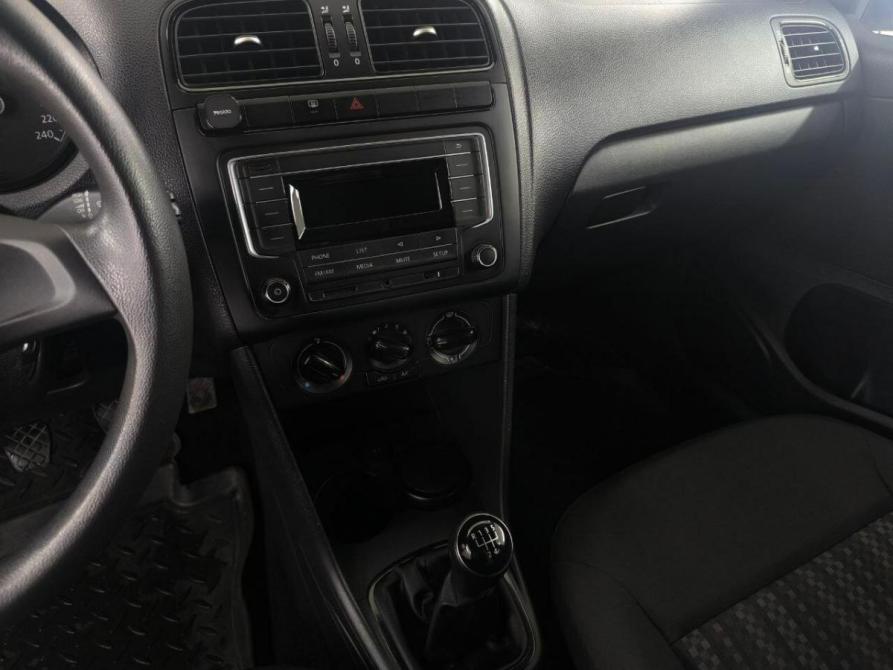 Volkswagen Polo V Рестайлинг Нижнекамск  - изображение 13