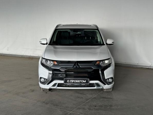 Mitsubishi Outlander III Рестайлинг 3 с пробегом 2022 года, цена 2 570 000 рублей, 32923 км, внедорожник, Автокод Объявления