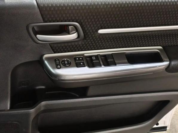 Honda Stepwgn V Рестайлинг с пробегом 2019 года, цена 2 235 000 рублей, 110880 км, минивэн, Автокод Объявления