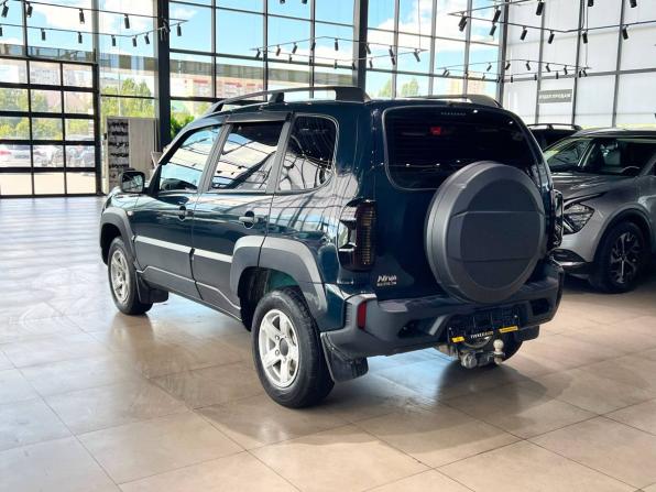 Lada (ВАЗ) Niva Travel I с пробегом 2022 года, цена 1 070 000 рублей, 45000 км, внедорожник, Автокод Объявления