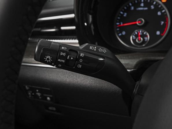 Kia K5 III с пробегом 2021 года, цена 2 348 000 рублей, 102428 км, седан, Автокод Объявления